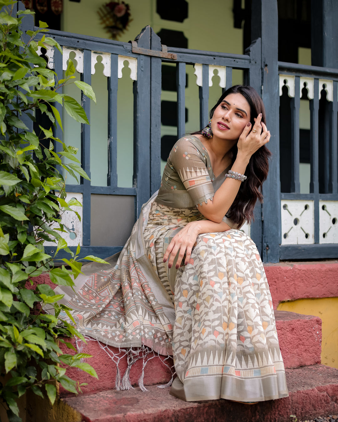 Beige Pure Cotton Linen Saree with Geometric and Leaf Pattern, Blouse, and Tassels