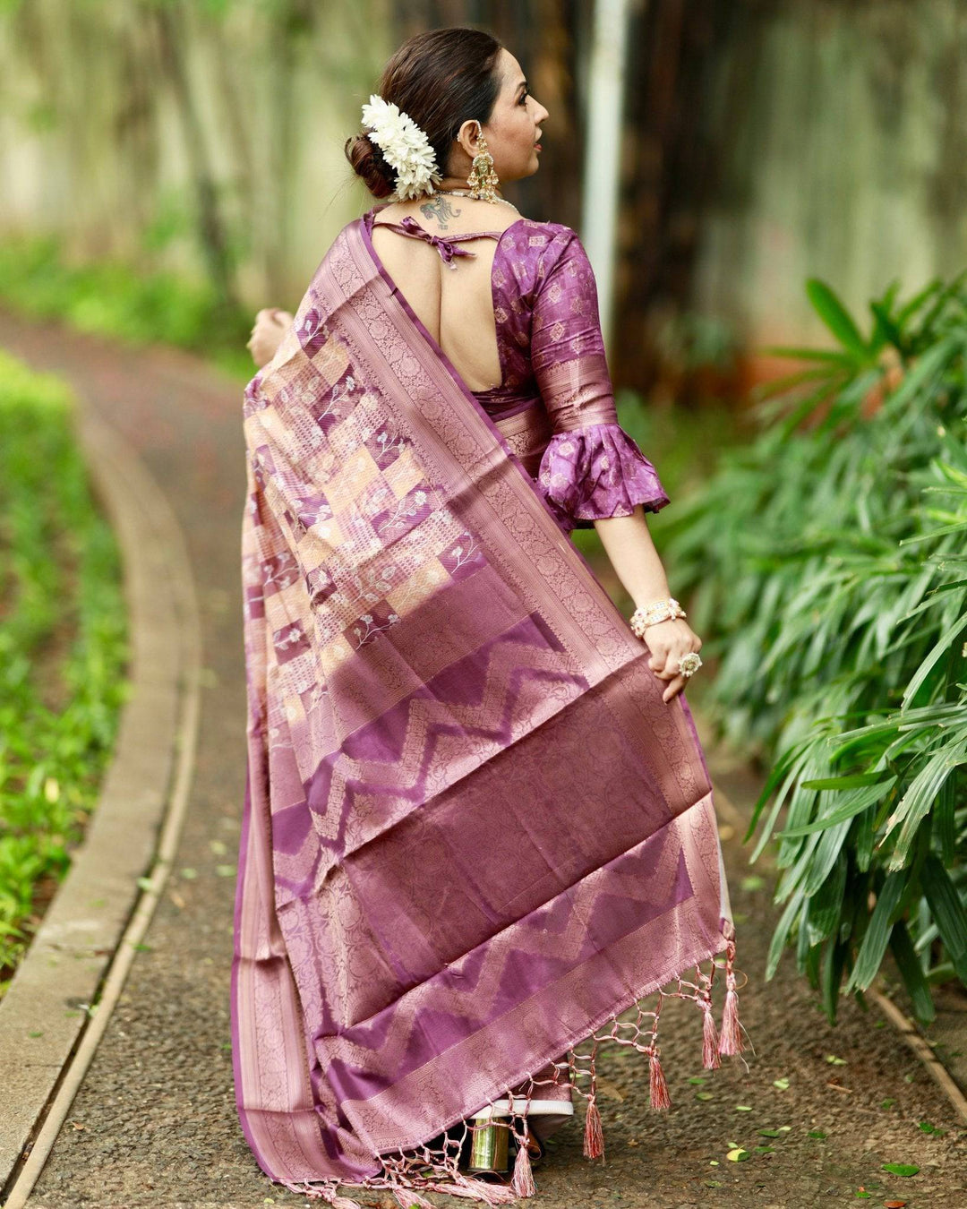 Regal Purple Banarasi Silk Saree with Beige Checkered Design, Zari Border & Pallu