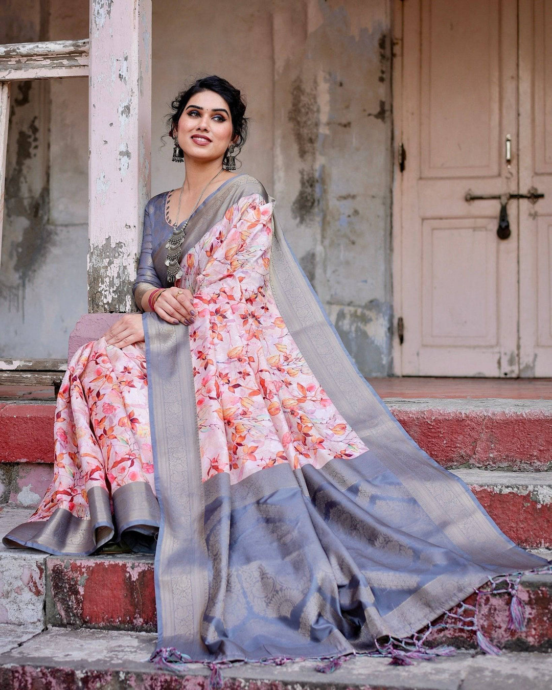 Graceful Grey Banarasi Silk Saree with Floral Elegance and Zari Accents