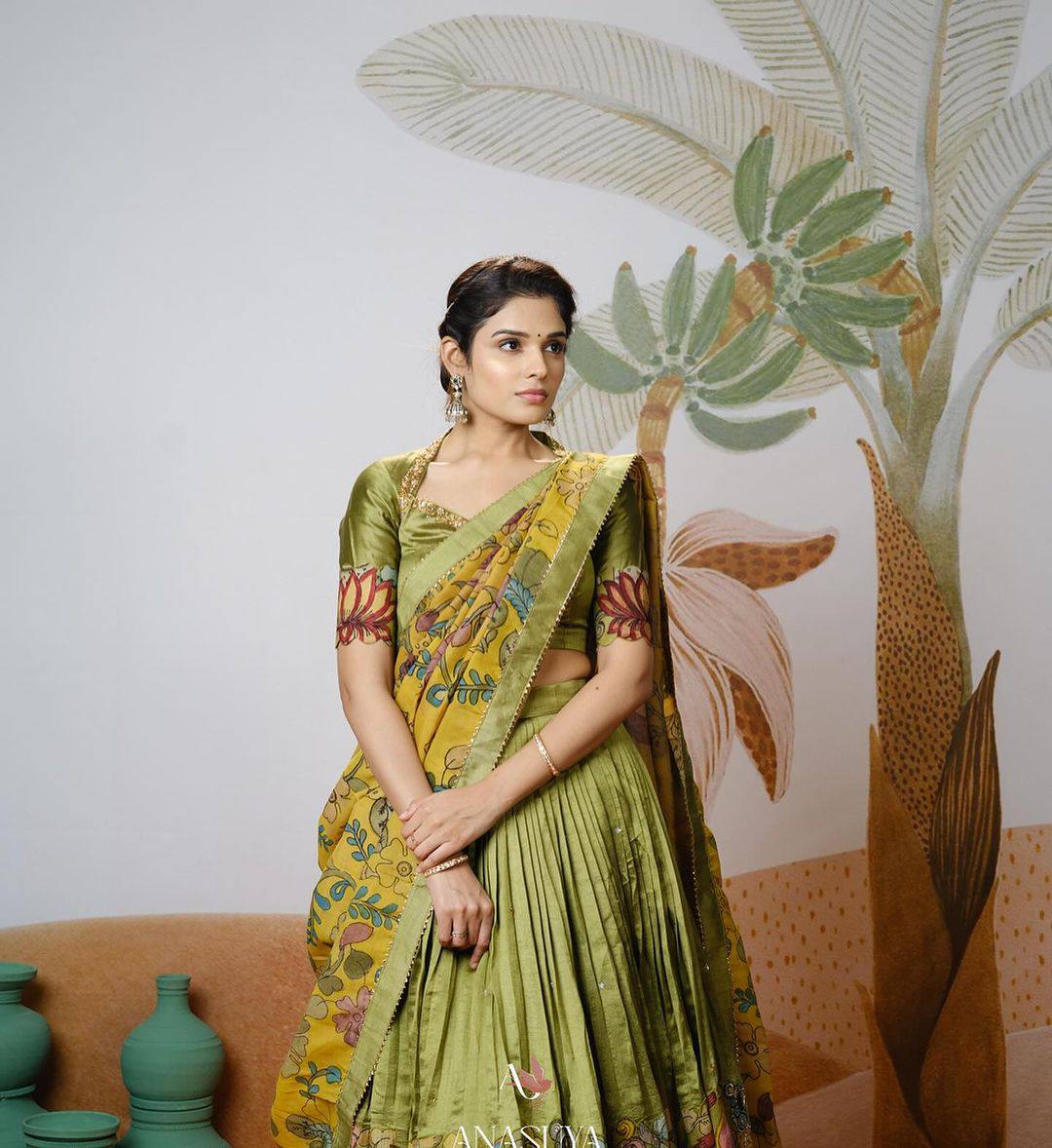 Olive Green Kalamkari Printed Lehenga Choli Set with Dupatta